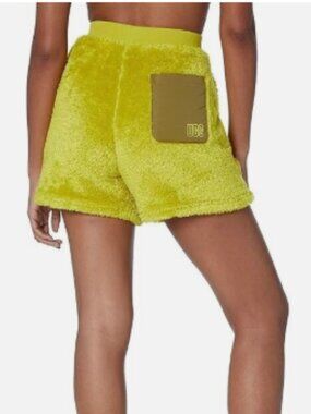UGG Camilia Plush Relish Sherpa Shorts--NWT—M